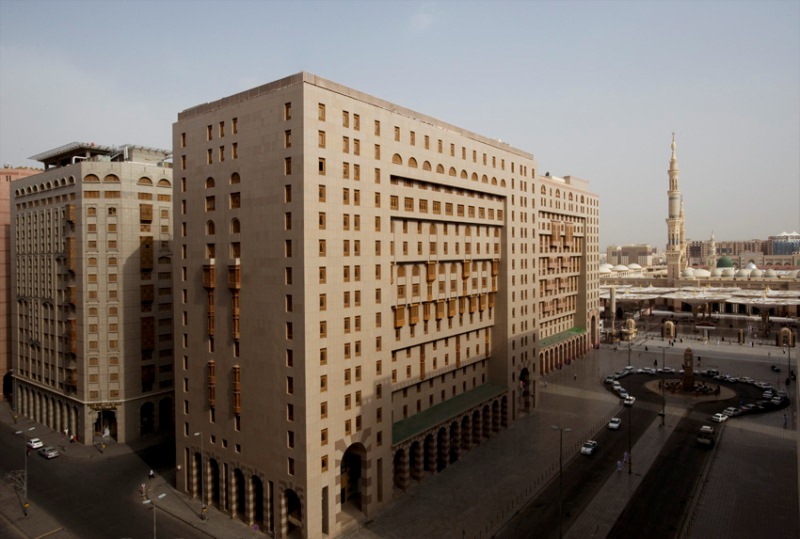Madinah hotel with Al-Masjid An-Nabawi visible beside it
